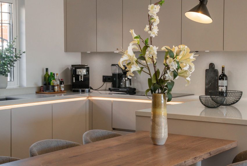 R5292394-House-For-Sale-Nueva-Andalucia-Townhouse-4-Beds-226-Built-5