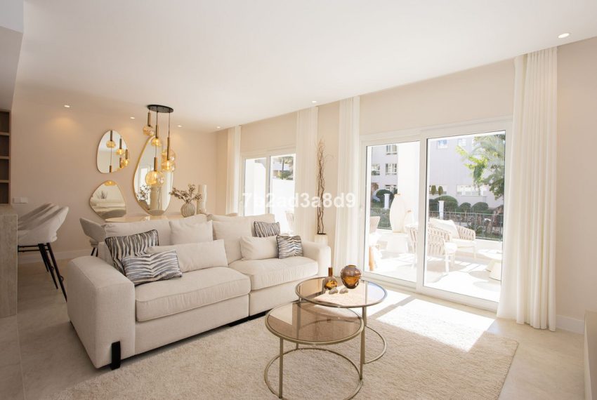 R5293948-Apartment-For-Sale-Nueva-Andalucia-Penthouse-4-Beds-170-Built-3