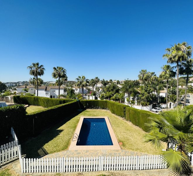 R5294248-Image 1-Detached Villa - 5 Beds - 450 Built