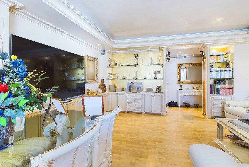 R5294770-Apartment-For-Sale-Estepona-Penthouse-3-Beds-220-Built-4