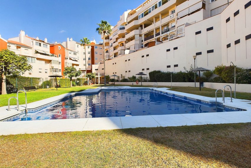 R5294770-Apartment-For-Sale-Estepona-Penthouse-3-Beds-220-Built