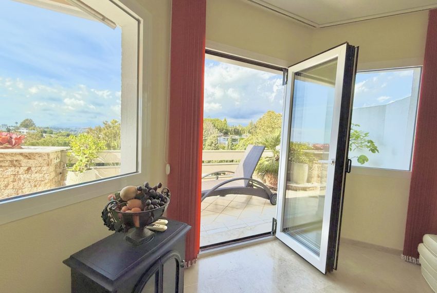 R4973650-Apartment-For-Sale-Marbella-Penthouse-Duplex-3-Beds-143-Built-7