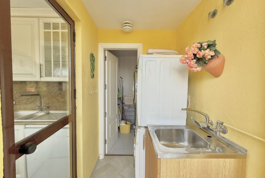 R4973650-Apartment-For-Sale-Marbella-Penthouse-Duplex-3-Beds-143-Built-8