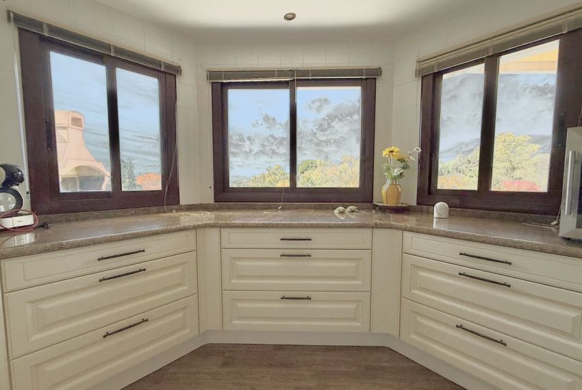 R4973650-Apartment-For-Sale-Marbella-Penthouse-Duplex-3-Beds-143-Built-9