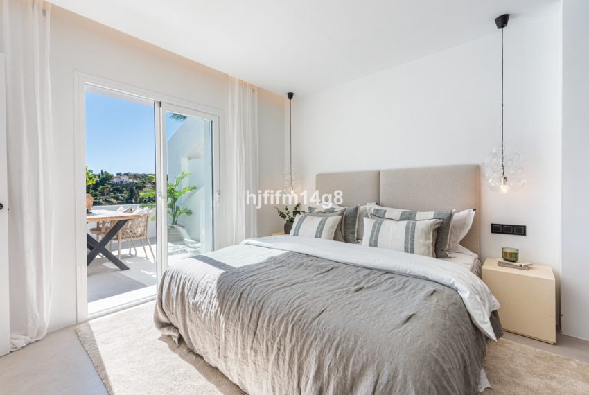 R4991398-Apartment-For-Sale-La-Quinta-Middle-Floor-Apartment-3-Beds-86-Built-8