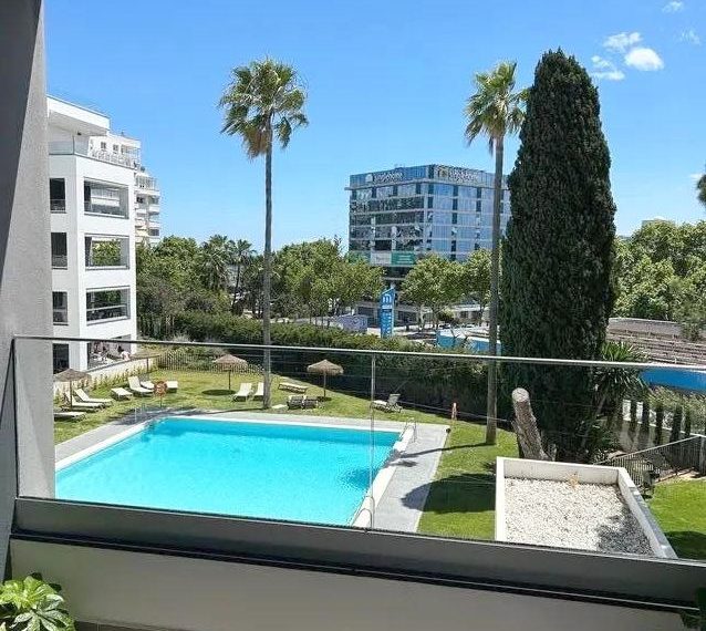 R5047927-Apartment-For-Sale-Marbella-Middle-Floor-Apartment-3-Beds-96-Built-1