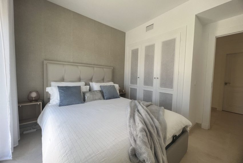 R5112478-Apartment-For-Sale-La-Quinta-Penthouse-Duplex-2-Beds-190-Built-12