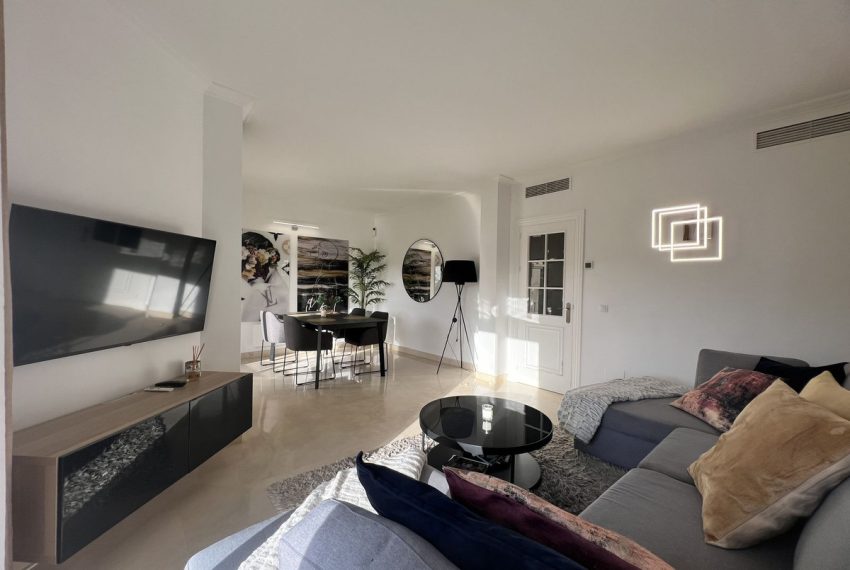 R5112478-Apartment-For-Sale-La-Quinta-Penthouse-Duplex-2-Beds-190-Built-6