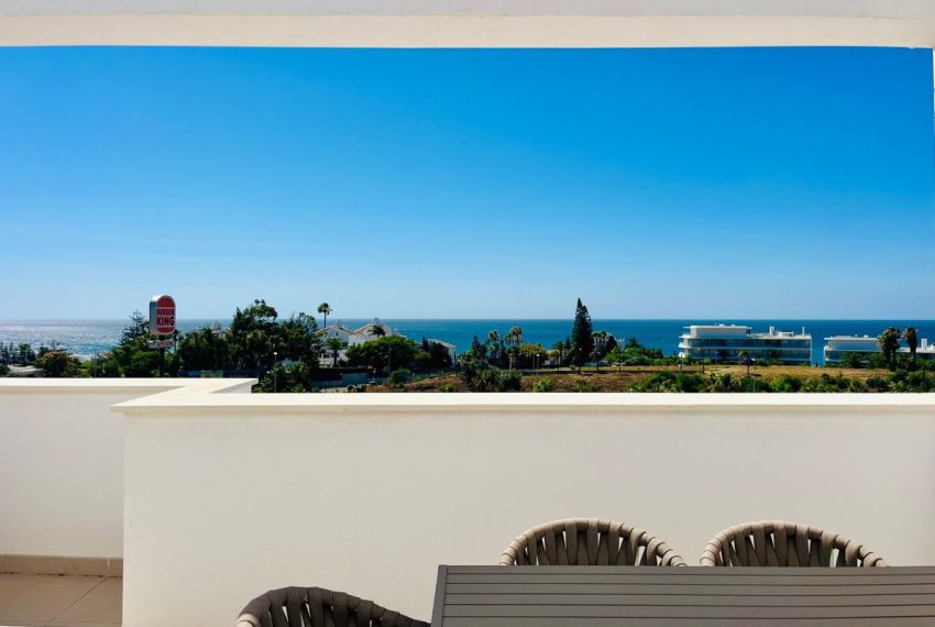 R5114509-Apartment-For-Sale-Estepona-Penthouse-3-Beds-111-Built-1