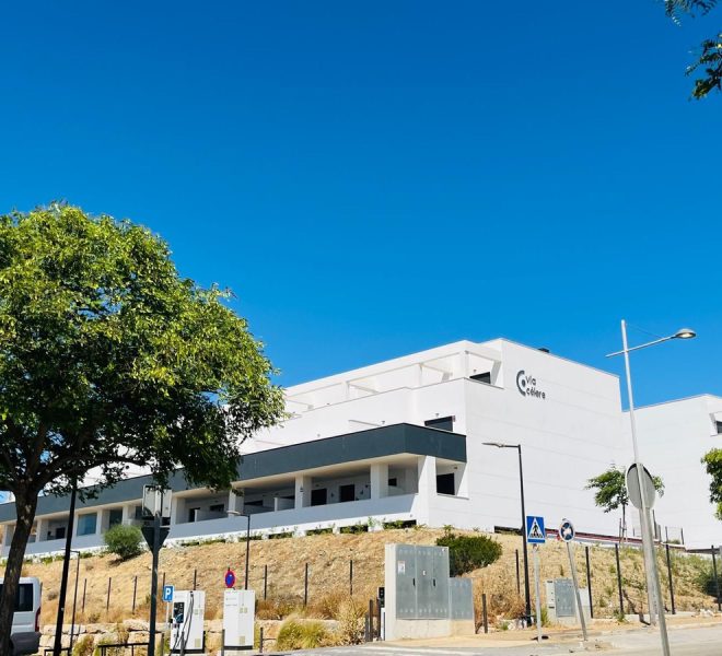 R5114509-Image 1-Penthouse - 3 Beds - 111 Built