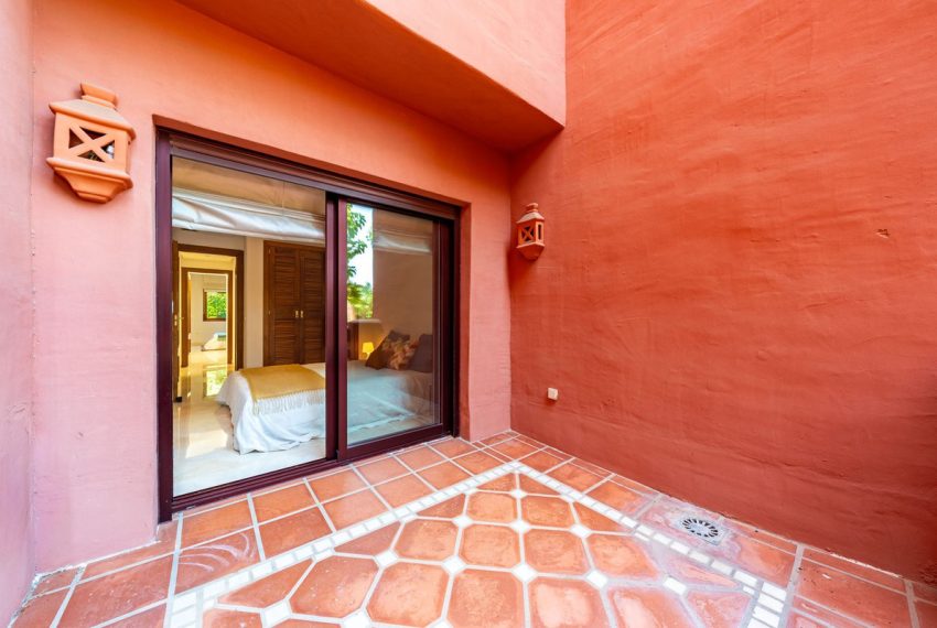 R5140864-Apartment-For-Sale-Marbella-Ground-Floor-Apartment-2-Beds-126-Built-12