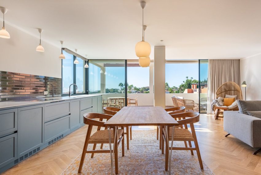 R5157187-Apartment-For-Sale-Nueva-Andalucia-Middle-Floor-Apartment-2-Beds-169-Built-1