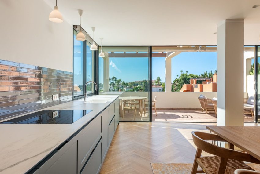 R5157187-Apartment-For-Sale-Nueva-Andalucia-Middle-Floor-Apartment-2-Beds-169-Built-4