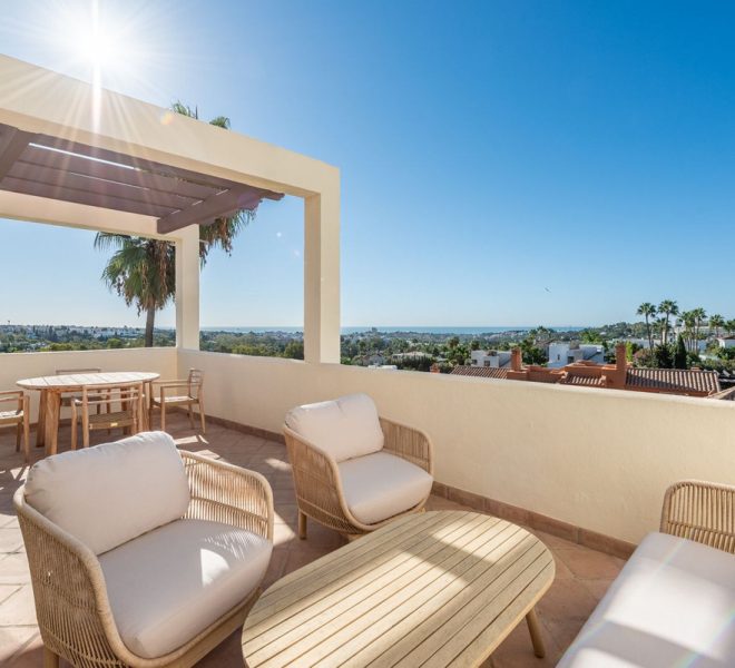 R5157187-Image 1-Middle Floor Apartment - 2 Beds - 169 Built