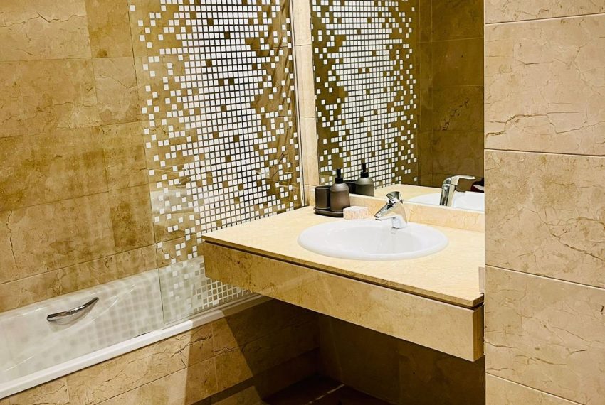 R5218327-Apartment-For-Sale-Marbella-Ground-Floor-Apartment-2-Beds-85-Built-7