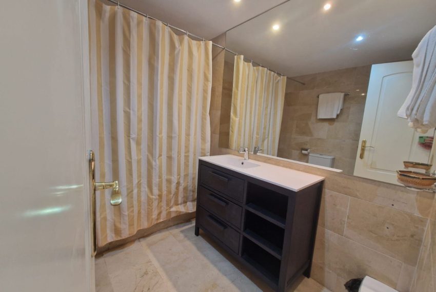 R5232112-Apartment-For-Sale-Puerto-Banus-Middle-Floor-Apartment-2-Beds-105-Built-17