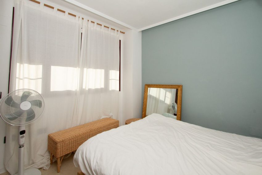 R5272270-Apartment-For-Sale-La-Mairena-Penthouse-2-Beds-98-Built-2