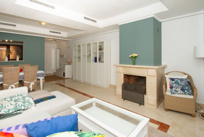 R5272270-Apartment-For-Sale-La-Mairena-Penthouse-2-Beds-98-Built-5