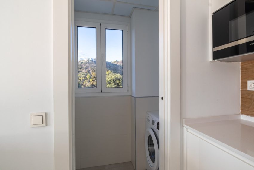 R5287147-Apartment-For-Sale-Altos-de-los-Monteros-Penthouse-4-Beds-175-Built-7