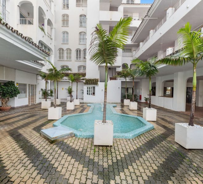 R5288746-Image 1-Middle Floor Apartment - 2 Beds - 78 Built