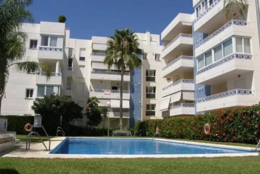 R5291458-Apartment-For-Sale-Marbella-Middle-Floor-Apartment-1-Beds-79-Built