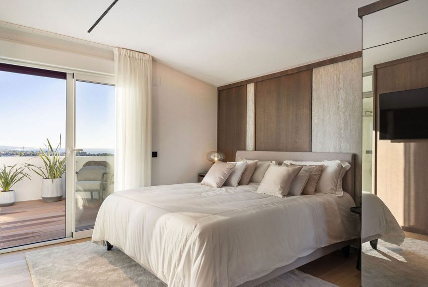 R5292064-Apartment-For-Sale-The-Golden-Mile-Penthouse-Duplex-3-Beds-131-Built-16