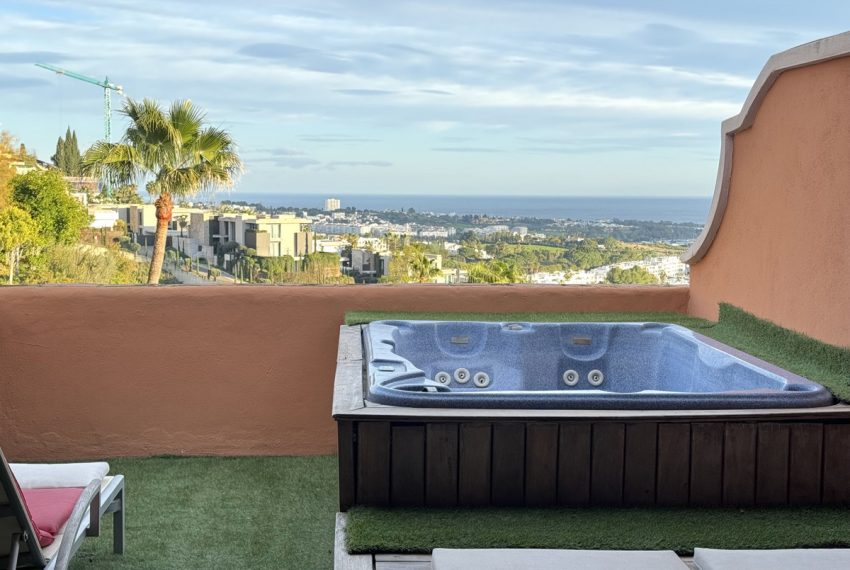 R5292436-Apartment-For-Sale-Monte-Halcones-Penthouse-Duplex-3-Beds-253-Built-1