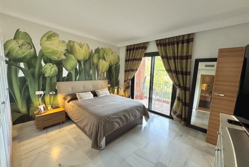 R5292436-Apartment-For-Sale-Monte-Halcones-Penthouse-Duplex-3-Beds-253-Built-11