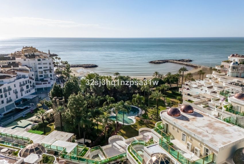 R5293069-Apartment-For-Sale-Marbella-Middle-Floor-Apartment-3-Beds-202-Built