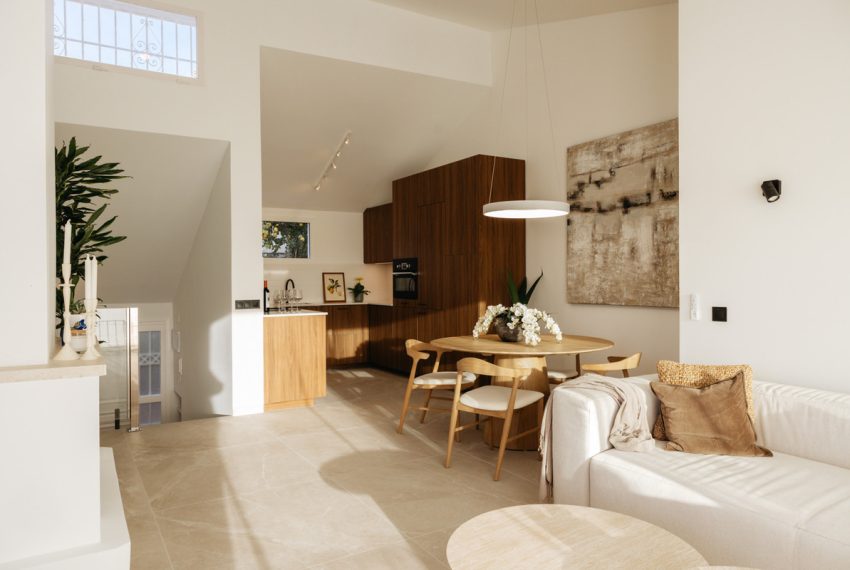 R5293300-House-For-Sale-Atalaya-Townhouse-2-Beds-96-Built