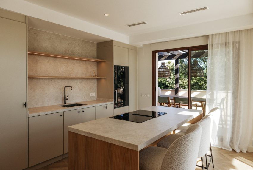 R5293306-Apartment-For-Sale-Nueva-Andalucia-Penthouse-Duplex-4-Beds-399-Built-3