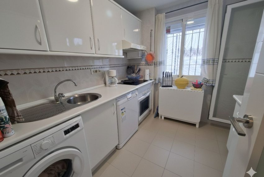 R5293315-Apartment-For-Sale-Marbella-Ground-Floor-Apartment-1-Beds-91-Built-7
