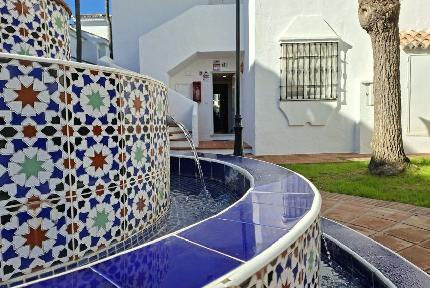 R5293315-Apartment-For-Sale-Marbella-Ground-Floor-Apartment-1-Beds-91-Built