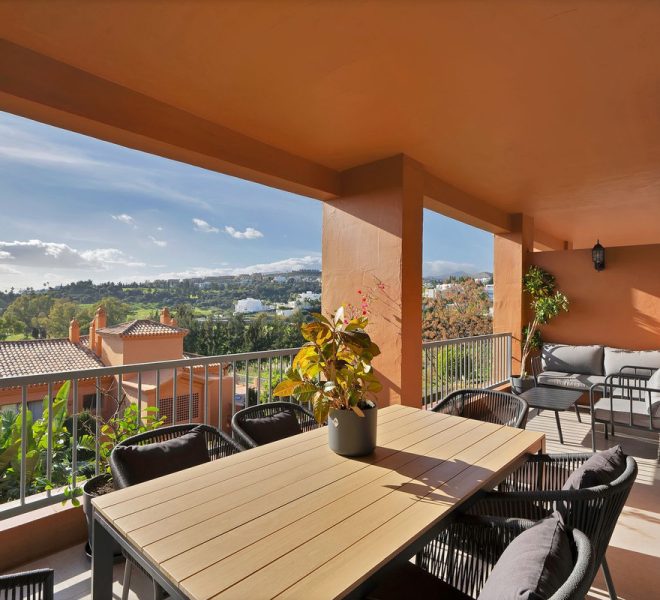 R5294488-Image 1-Middle Floor Apartment - 2 Beds - 124 Built