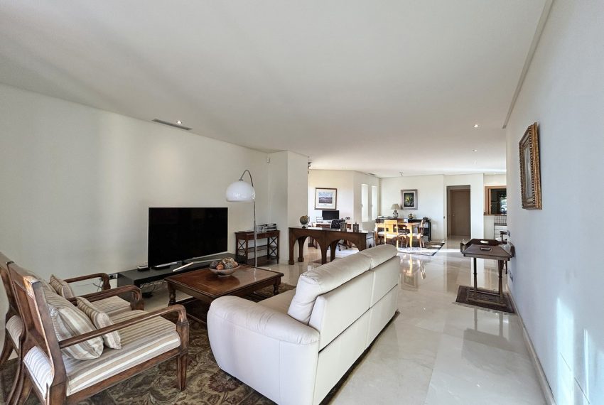 R5294533-Apartment-For-Sale-The-Golden-Mile-Middle-Floor-Apartment-2-Beds-206-Built-4