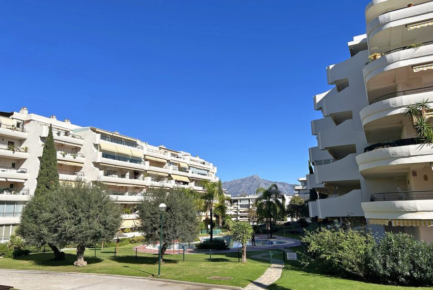 R5294551-Apartment-For-Sale-San-Pedro-de-Alcantara-Middle-Floor-Apartment-2-Beds-114-Built