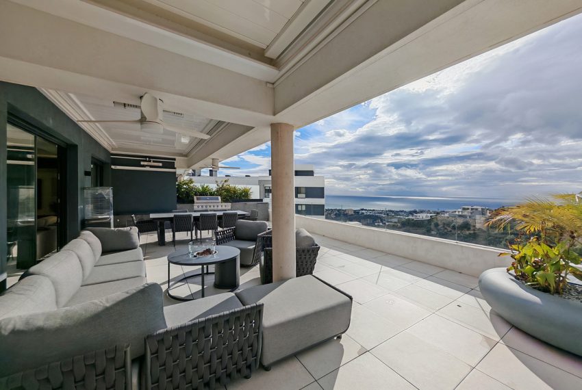 R5294920-Apartment-For-Sale-Marbella-Penthouse-3-Beds-247-Built