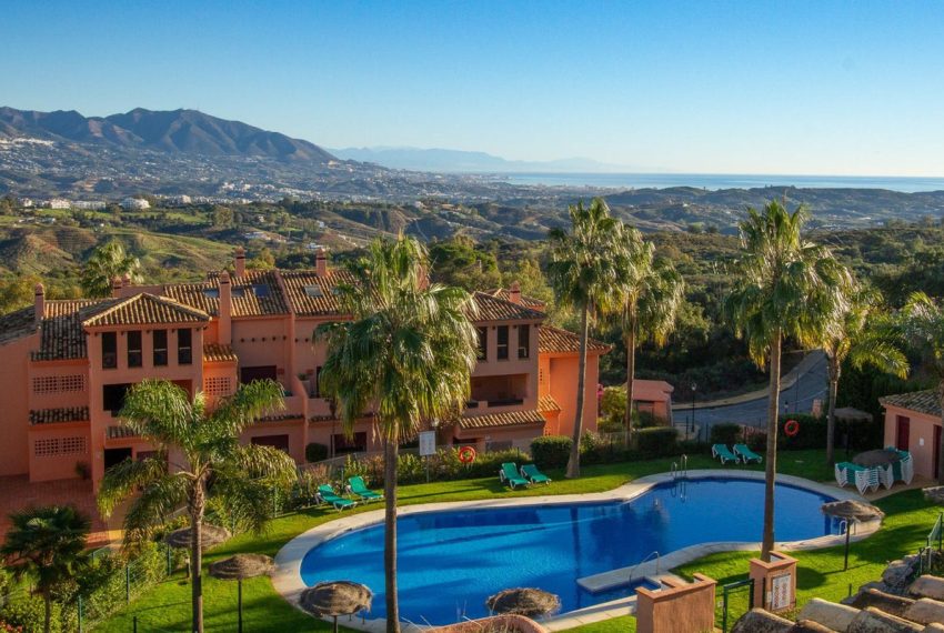 R5295709-Apartment-For-Sale-La-Mairena-Penthouse-Duplex-3-Beds-140-Built-8