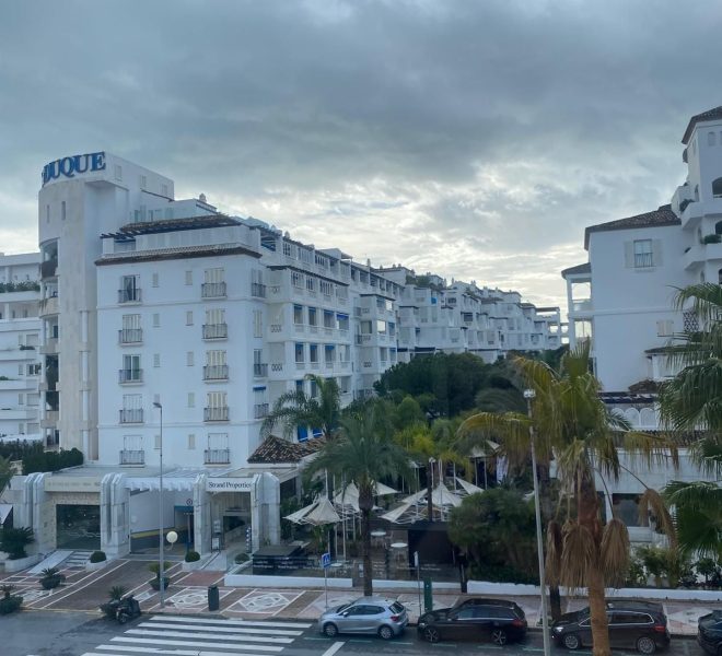 R5295733-Image 1-Middle Floor Apartment - 2 Beds - 145 Built