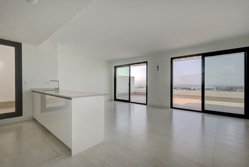 R5295823-Apartment-For-Sale-Estepona-Penthouse-3-Beds-123-Built-1