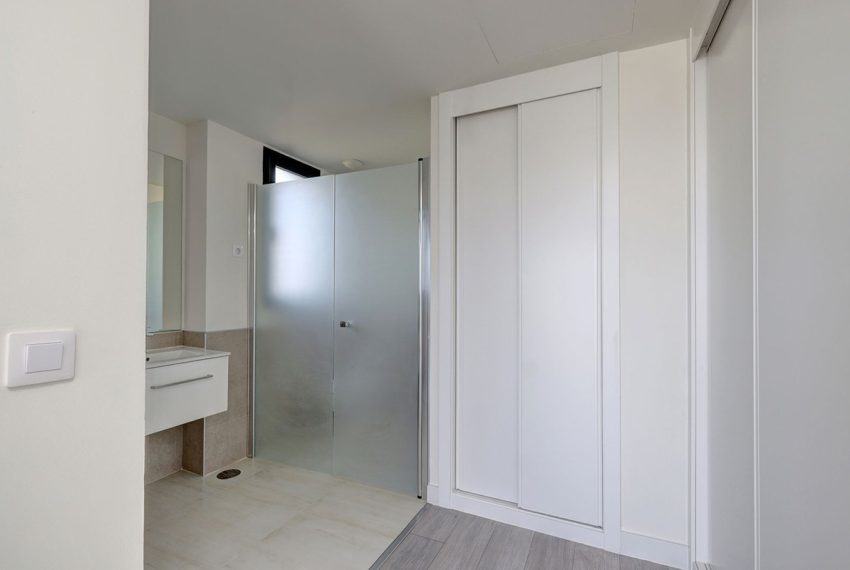 R5295823-Apartment-For-Sale-Estepona-Penthouse-3-Beds-123-Built-17