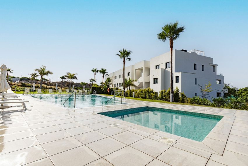 R5295823-Apartment-For-Sale-Estepona-Penthouse-3-Beds-123-Built-2