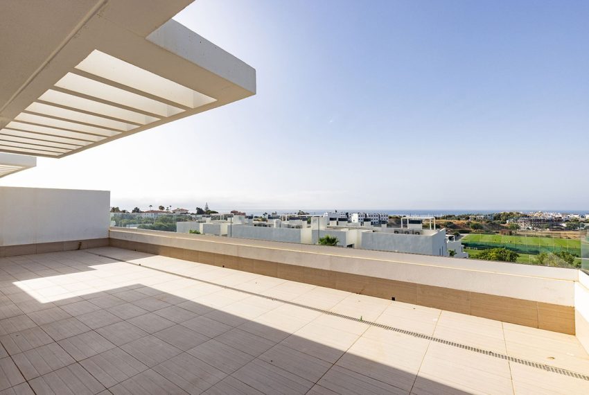 R5295823-Apartment-For-Sale-Estepona-Penthouse-3-Beds-123-Built