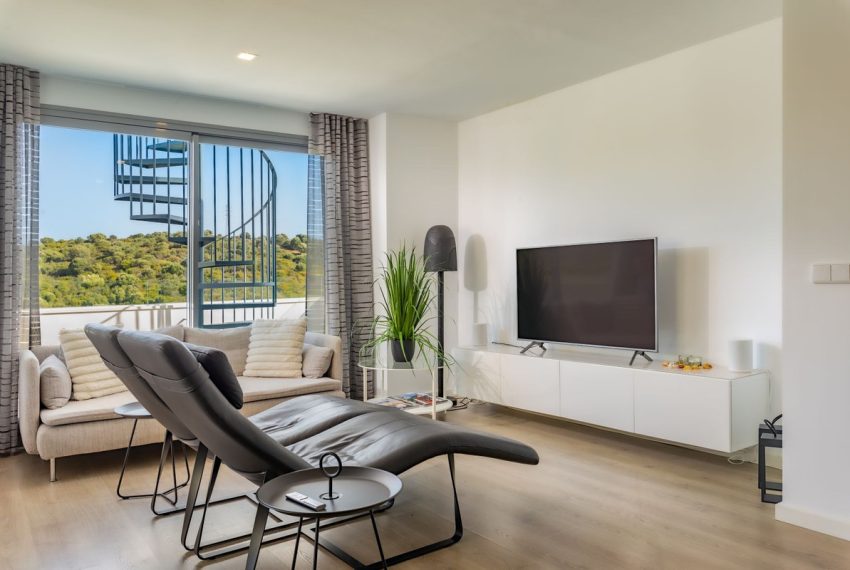 R5296177-Apartment-For-Sale-Estepona-Penthouse-3-Beds-206-Built-3