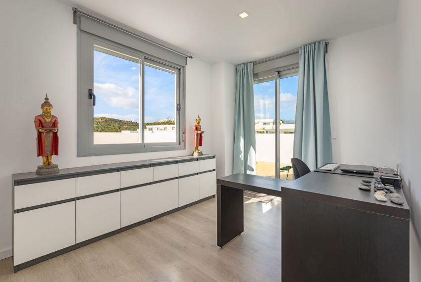 R5296177-Apartment-For-Sale-Estepona-Penthouse-3-Beds-206-Built-8