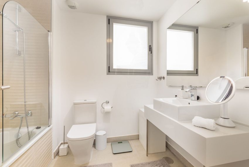 R5296177-Apartment-For-Sale-Estepona-Penthouse-3-Beds-206-Built-9