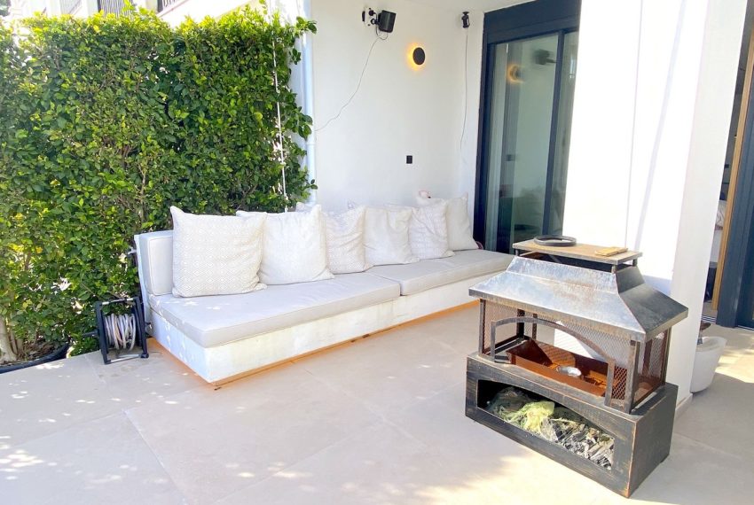 R5296741-House-For-Sale-La-Quinta-Townhouse-4-Beds-202-Built-13