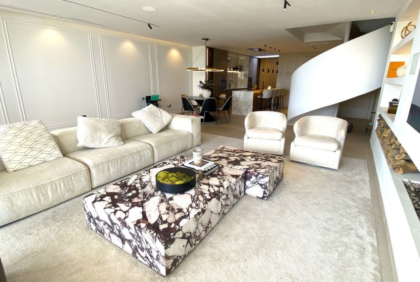 R5296741-House-For-Sale-La-Quinta-Townhouse-4-Beds-202-Built-2