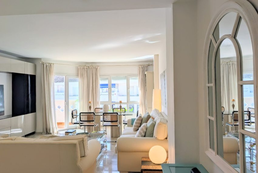 R5296789-Apartment-For-Sale-San-Pedro-de-Alcantara-Penthouse-Duplex-4-Beds-192-Built-3