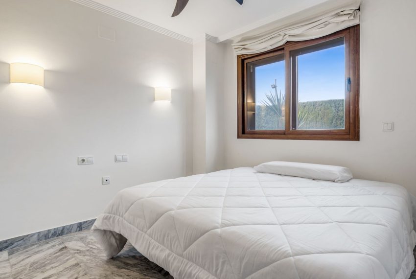 R5297134-Apartment-For-Sale-The-Golden-Mile-Ground-Floor-Apartment-2-Beds-163-Built-18